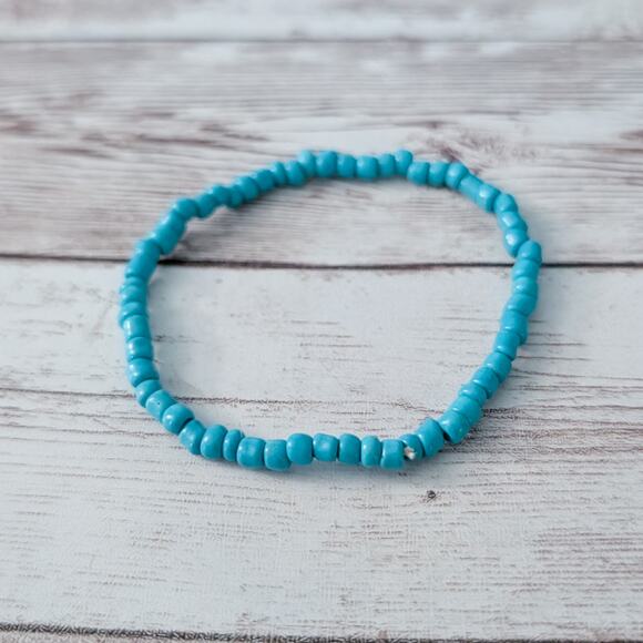 Vintage Stretch Bracelet - Thin - Turquoise Tone - Picture 3 of 7